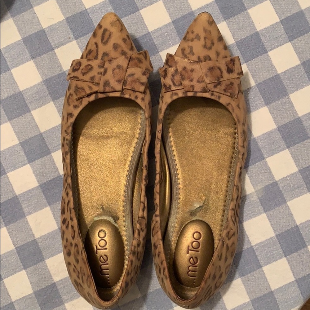 Me Too Leopard bow flats!